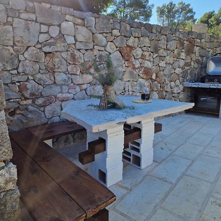 Apartmani Huljic Stari Grad  Exteriör bild